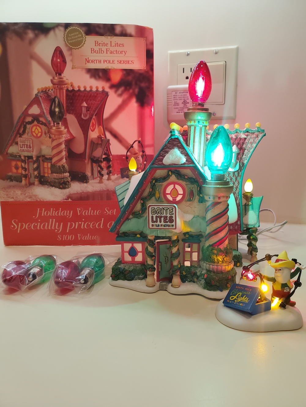 Dept 56 Brite Lites Bulb Factory #799997 NORTH POLE w/ 3 sets of R & G LED Bulbs